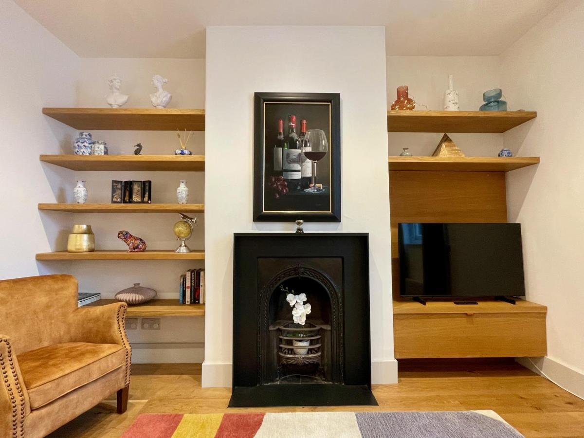 Stylish 2-Bedroom Townhouse Next To Brighton Station 외부 사진