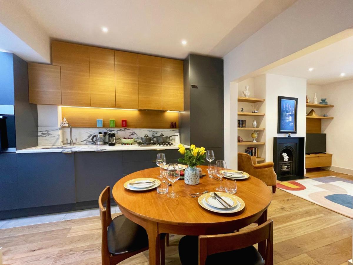 Stylish 2-Bedroom Townhouse Next To Brighton Station 외부 사진