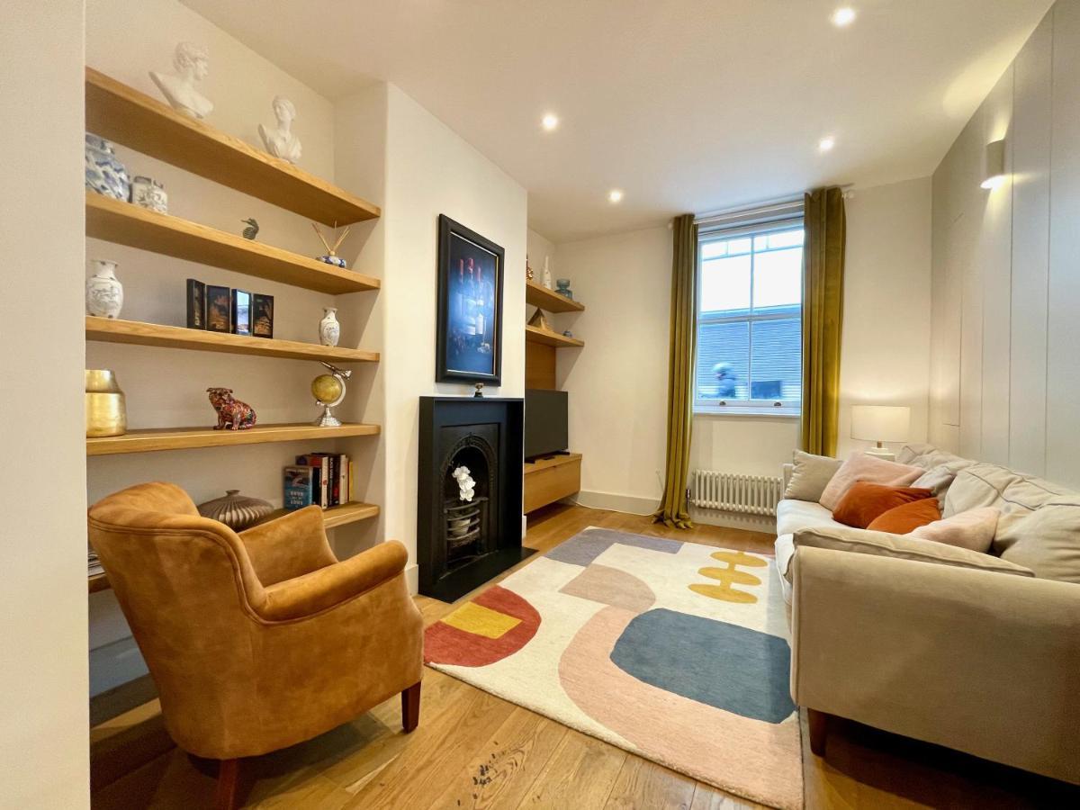 Stylish 2-Bedroom Townhouse Next To Brighton Station 외부 사진